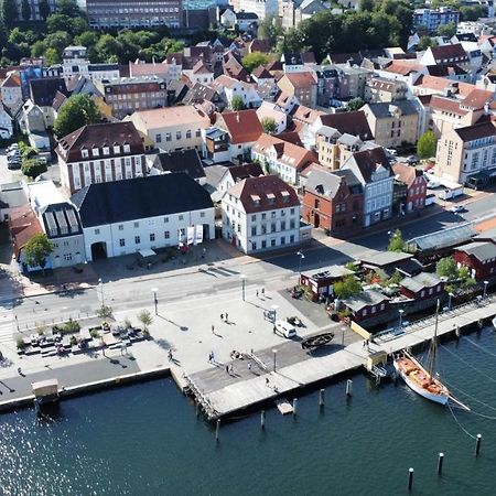 Ferienwohnung Schiffbruecke 40 フレンスブルク エクステリア 写真